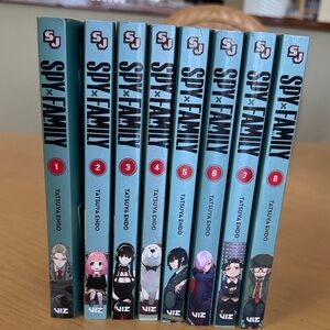 SPY x FAMILY Manga Volumes 1-8 - Blue Spine Set